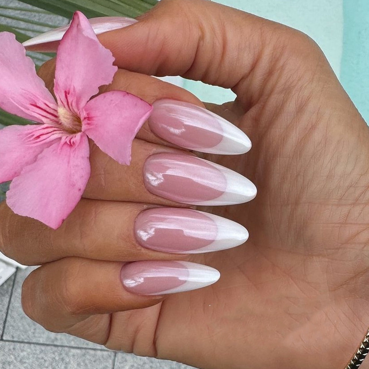 SOFT GEL PRESS ON NAIL KIT [Sugar Glaze]
